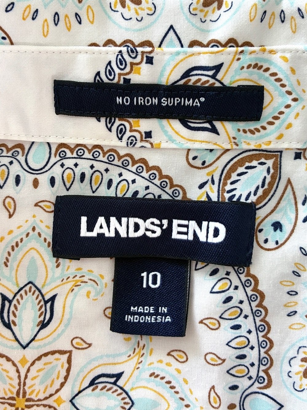 Lands’ End No Iron Button Down Shirt 10 Medallion Print Business Casual Office - Picture 9 of 11